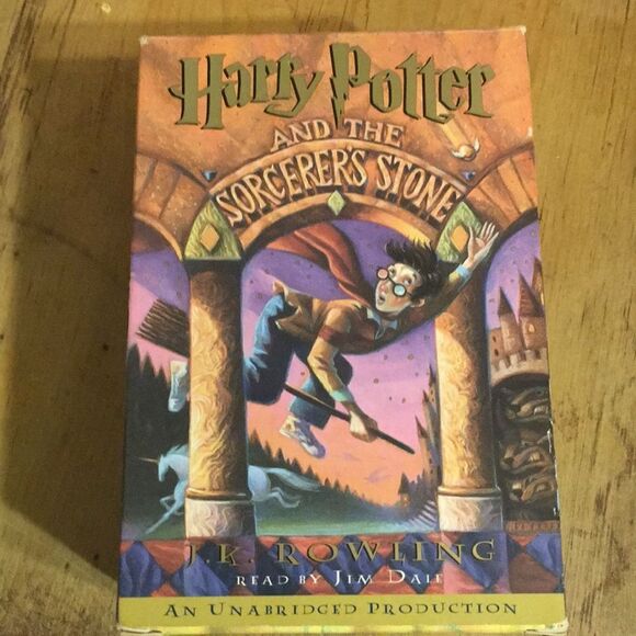 Harry Potter Audio Cassettes - Picture 1 of 8